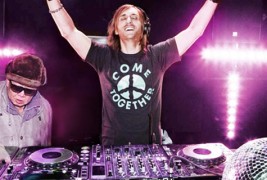 Ким Јонг Ил работел и како Диџеј?