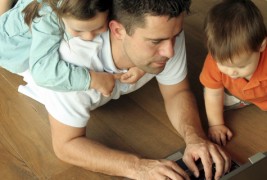 Работата од дома создава стрес и караници