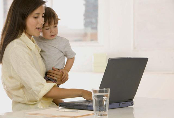 Работата од дома создава стрес и караници