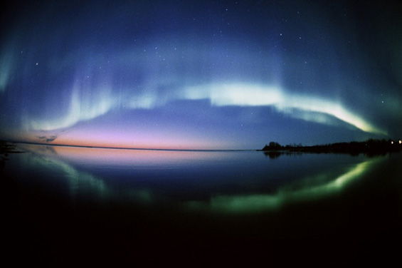 Волшебната поларна светлина на небото