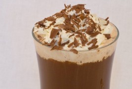 Топло чоколадно кафе