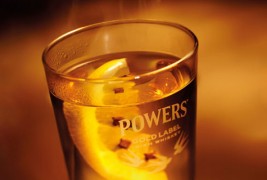 Греана ракија на британски начин