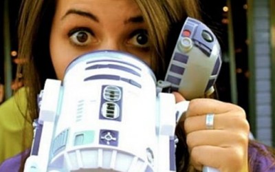 Утринско кафе во чаша-робот R2-D2