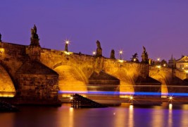 Зошто Прага се нарекува „златниот град“ на Чешка?