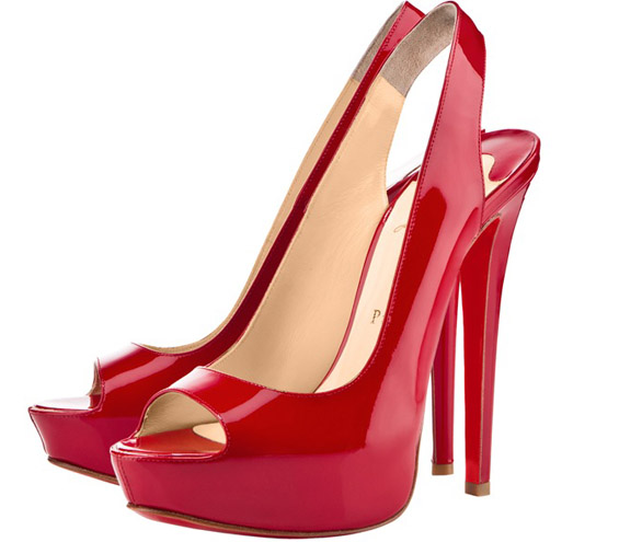 Чевлите на Кристијан Лубутен - сон на секоја жена