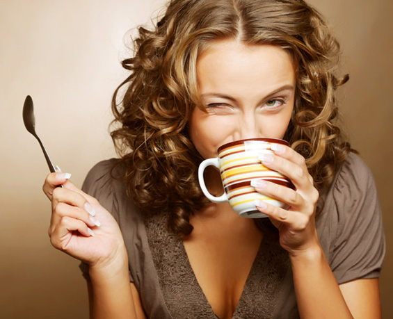 Колку кофеин има во популарните пијалаци?