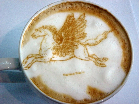 Интересни дизајни на површината на кафето