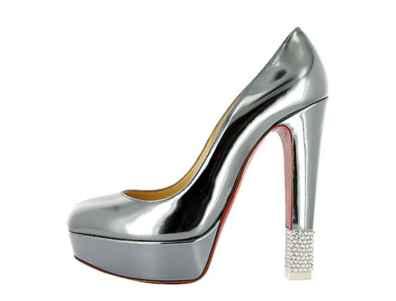 (16) Чевлите на Кристијан Лубутен - сон на секоја жена Чевлите на Кристијан Лубутен - сон на секоја жена