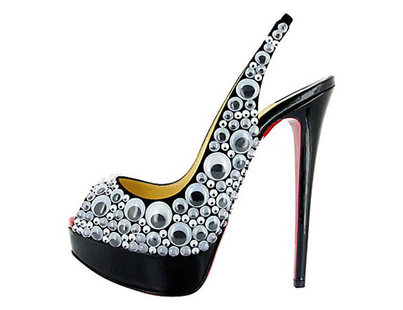 (23) Чевлите на Кристијан Лубутен - сон на секоја жена Чевлите на Кристијан Лубутен - сон на секоја жена