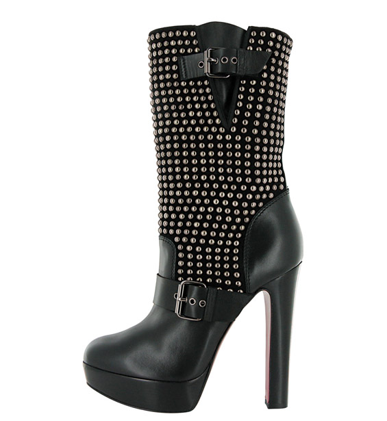 (6) Чевлите на Кристијан Лубутен - сон на секоја жена Чевлите на Кристијан Лубутен - сон на секоја жена