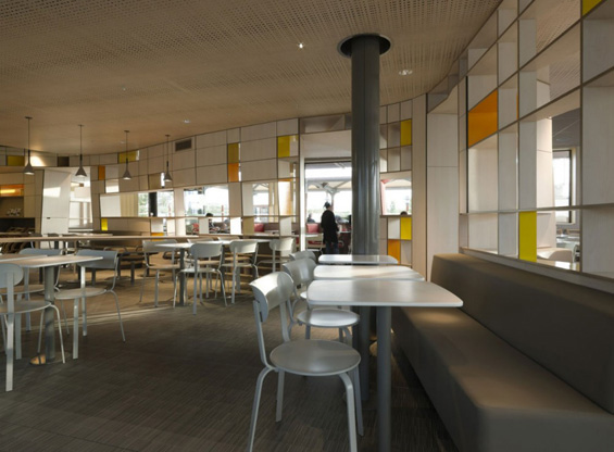 Рестораните на Мекдоналдс со нов футуристички изглед