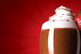 Чоколадно фрапе со јагоди