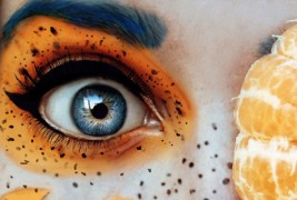 Овошни автопортрети на една 16-годишна фотографка