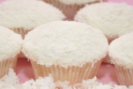 Снежни мини ванила тортички