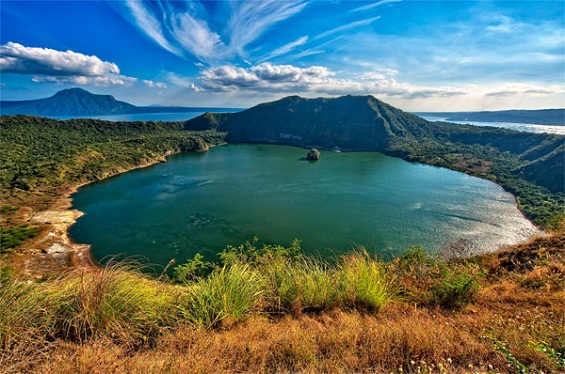 10 езера со несекојдневна убавина
