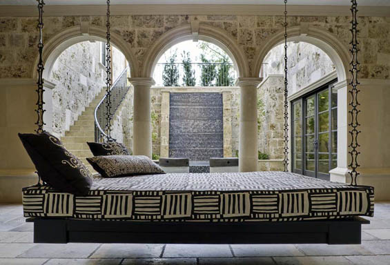 Висечки кревети модерен детаљ за секој дом