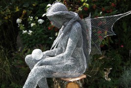 Неверојатни скулптури од плетена жица