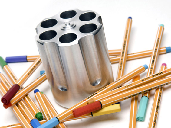 (16) Креативни држачи за вашиот прибор за пишување Креативни држачи за вашиот прибор за пишување