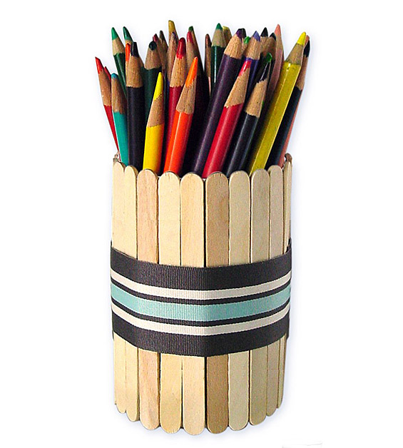 (21) Креативни држачи за вашиот прибор за пишување Креативни држачи за вашиот прибор за пишување