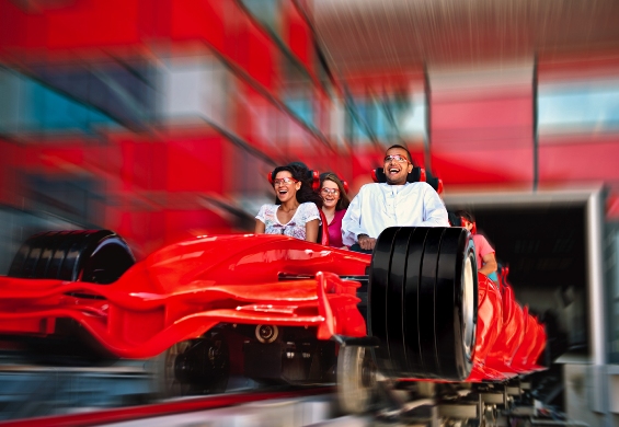 Возбудливиот свет на Ферари во Абу Даби