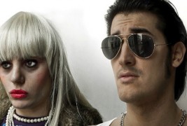 1 љубовен пар во 9 различни варијанти