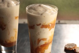 Екстра ледено кафе со вкус на ванила