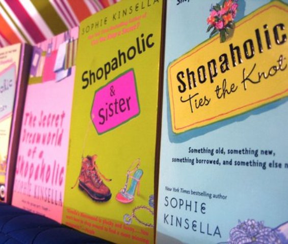 Тајниот свет од соништата на една купохоличарка