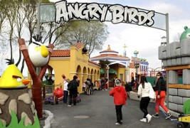 Се отвори забавен парк инспириран од играта „Angry Birds“