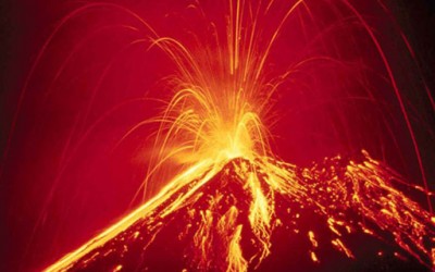 Што би ви се случило доколку паднете во вулкан?