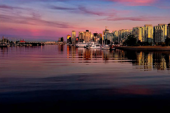 Канада во досега невидено светло