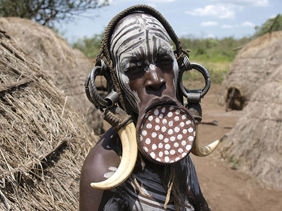 Погледнете ги најчудните фестивали во светот