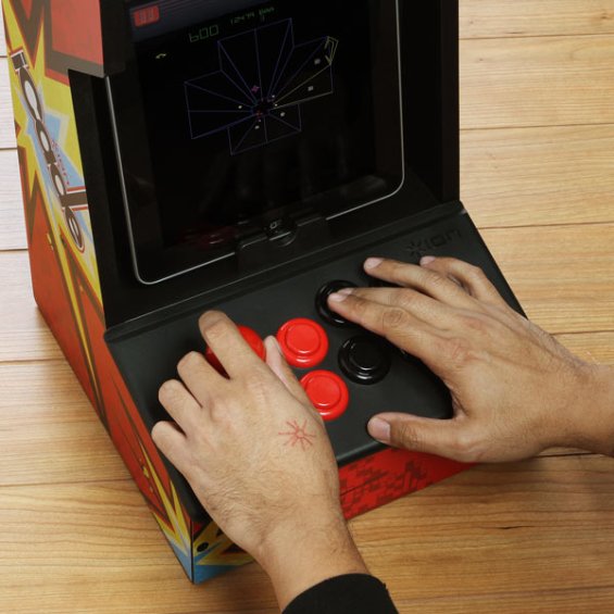 Флипер со Ајпад - играчка за враќање во детството