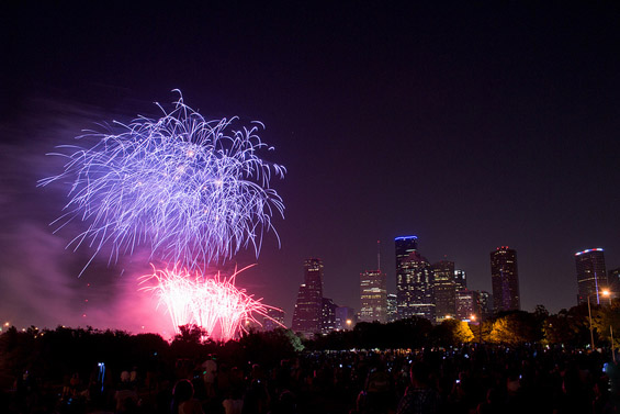 Магични огномети кои го осветлуваа небото на Америка за 4 јули