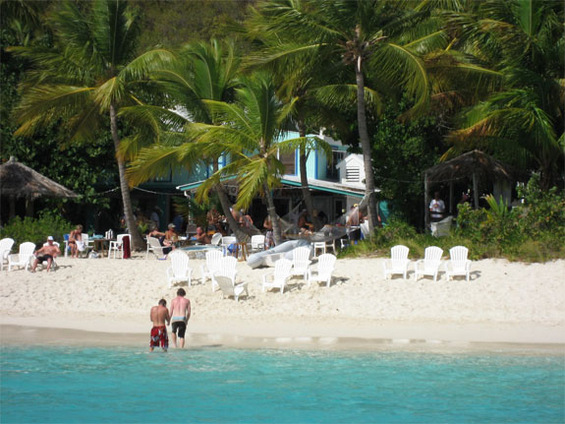  Најубавите барови на карипските плажи