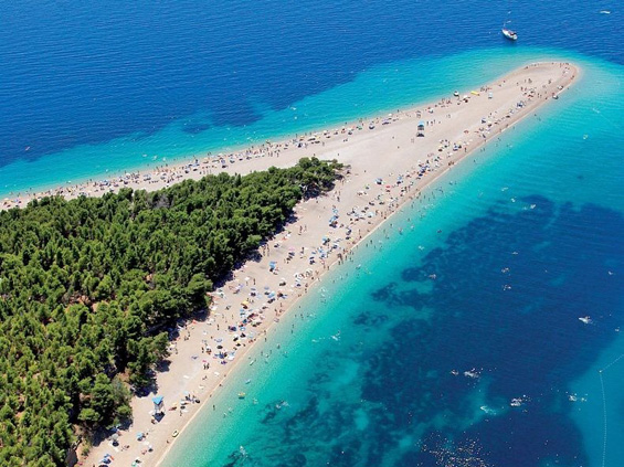 „Златни рат“ - најубавата плажа во Хрватска