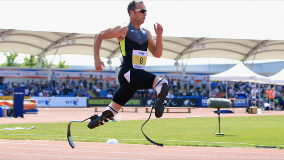 Инспиративната животна приказна на Оскар Писториус – атлетичарот без нозе
