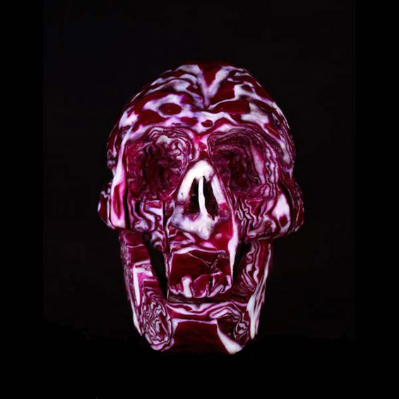 (5) „Страшно“ здрава храна: черепи од овошје и зеленчук „Страшно“ здрава храна: черепи од овошје и зеленчук