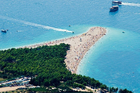 „Златни рат“ - најубавата плажа во Хрватска