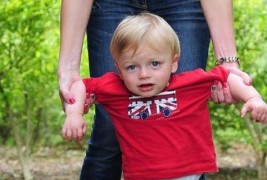 Мајка раскажува како бременоста ја излечила од анорексија