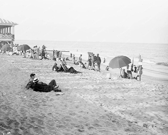 На плажа во 1900-тите