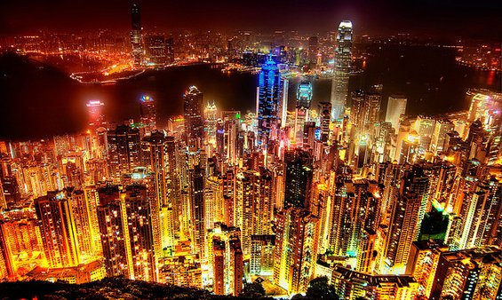 Maгичните облакодери кои ги красат најубавите градови во светот