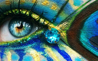 Фантастичен уметнички спој на човечкото око со природата