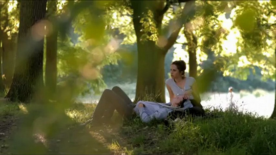 Филм: Лудо вљубени (Like Crazy)