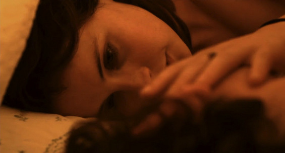 Филм: Лудо вљубени (Like Crazy)