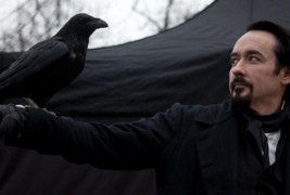 Филм: Гавранот (The Raven)