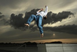 Возбудлива паркур галерија: кој вели дека луѓето не можат да летаат?