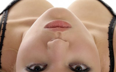 Обликот на градите говори за нејзините сексуални склоности