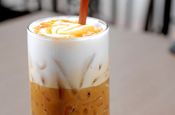 Неодоливо кафе со вкус на кокос и карамела