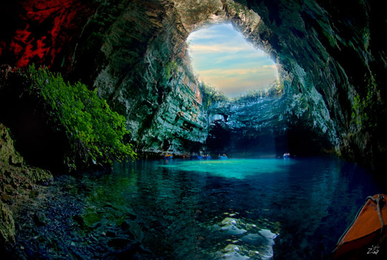 Волшепството сокриено во пештерата Мелисани во Кефалонија