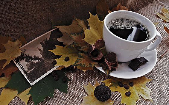Есенска кафе-позадина за вашиот десктоп #2
